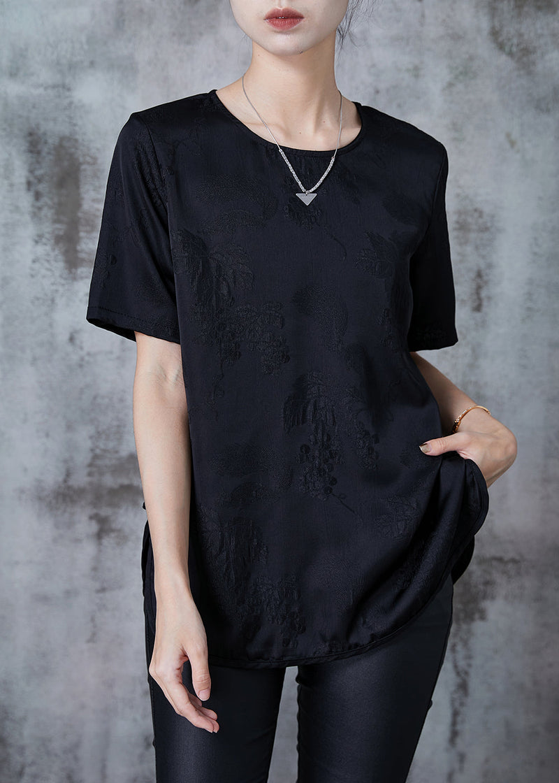 Polished Top with an Effortless Classic Look