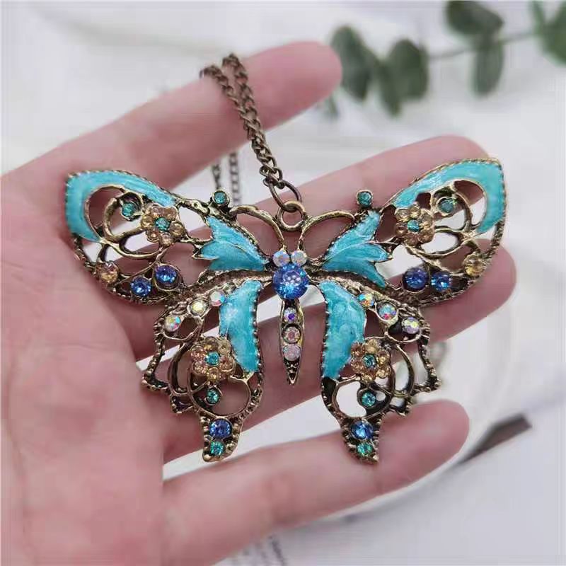 Vintage Handmade Silver Pendant