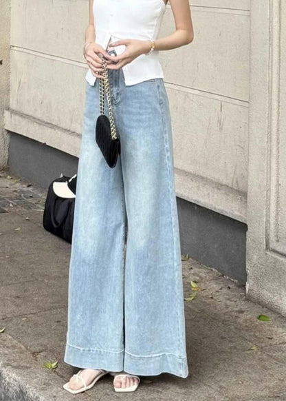 Classic Vintage Pants with a Flattering Fit