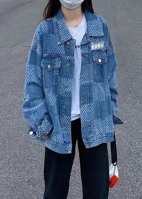 Classic Vintage Coat with a Flattering Fit