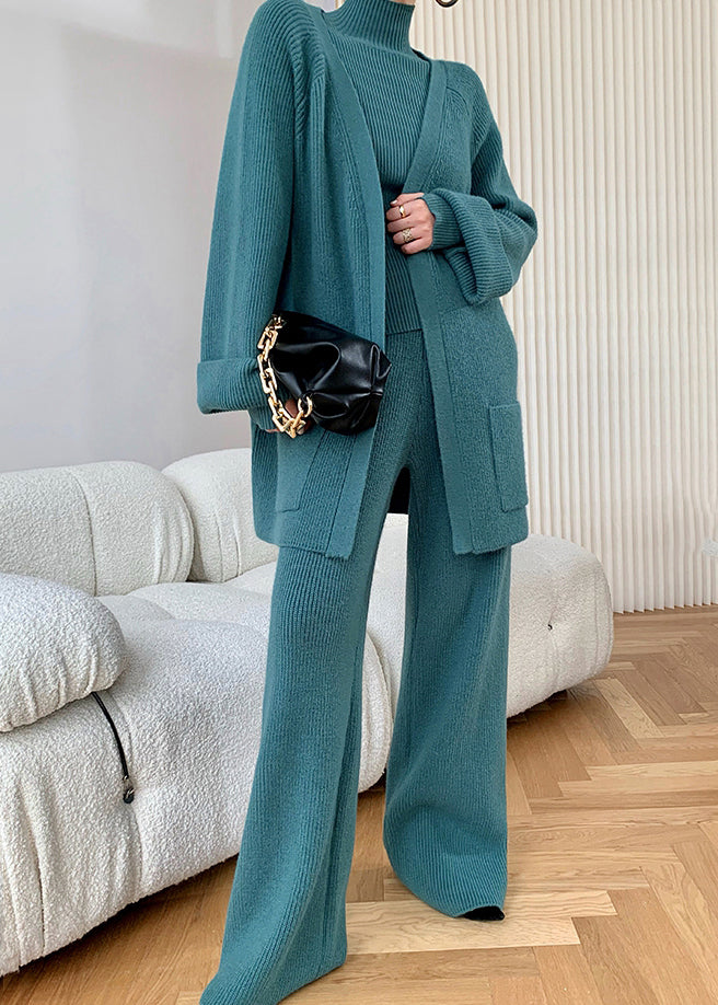 Gracefully Styled Cardigan for Any Occasion