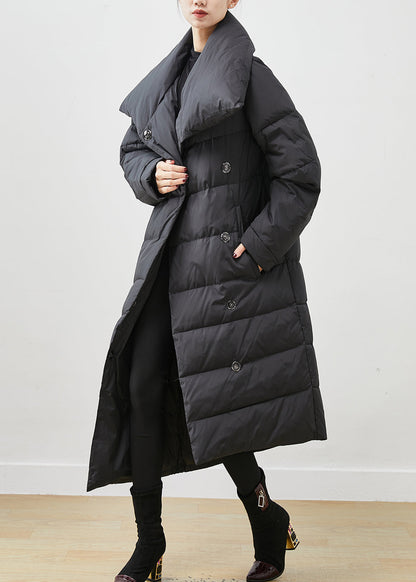 Classic Vintage & Enduringly Stylish Coat