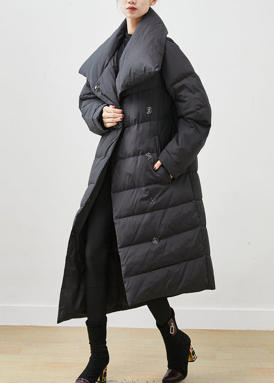 Classic Vintage & Enduringly Stylish Coat