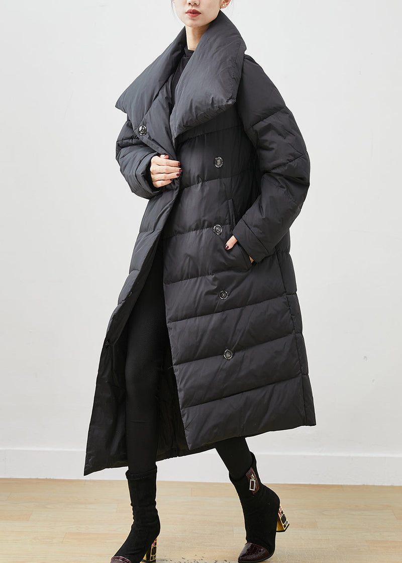 Classic Vintage & Enduringly Stylish Coat