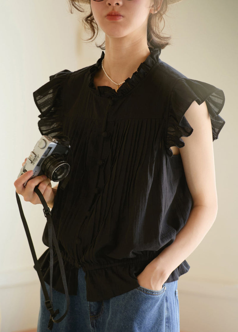 Beautifully Finished Blouse in a Timeless Design