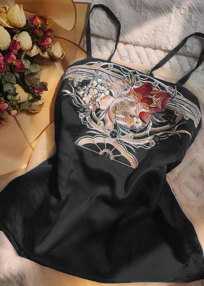 Beautifully Finished Top in a Timeless Design