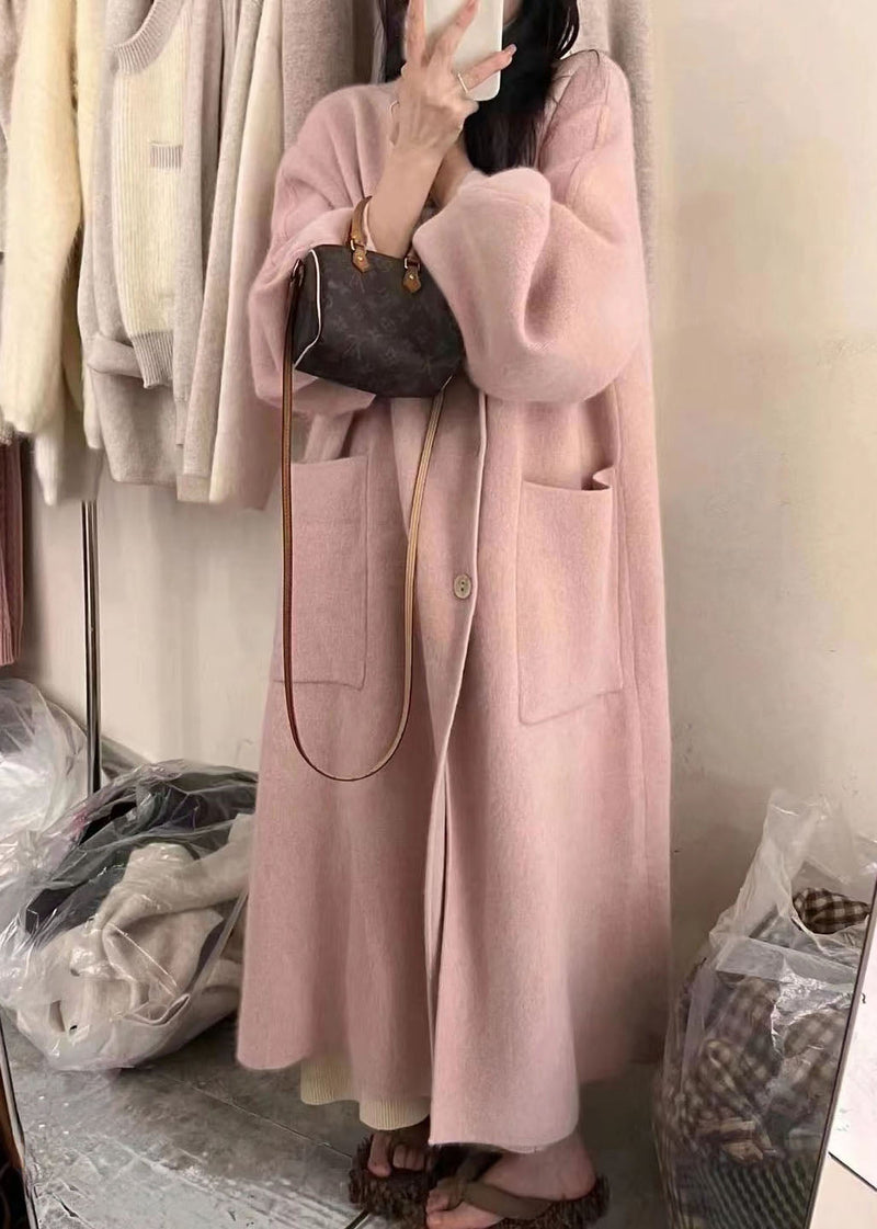 Gracefully Styled Coat for Any Occasion