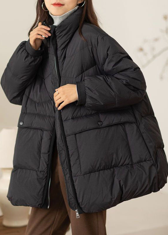 Effortlessly Elegant Coat with a Timeless Design
