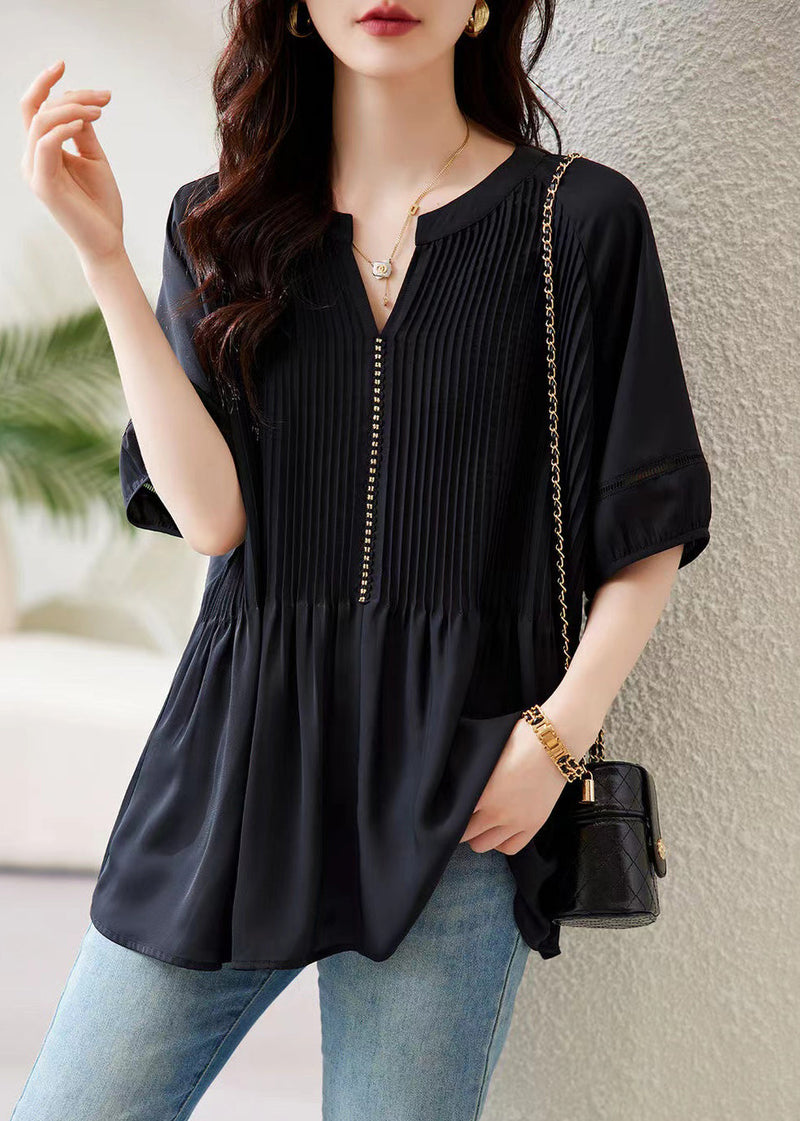A Vintage Style Top with Delicate Timeless Details