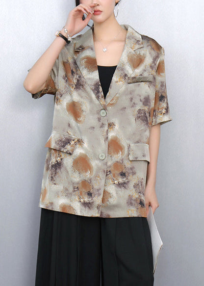 Classic Vintage Coat with a Flattering Fit