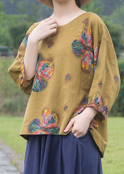 A Vintage Style Top with Delicate Timeless Details