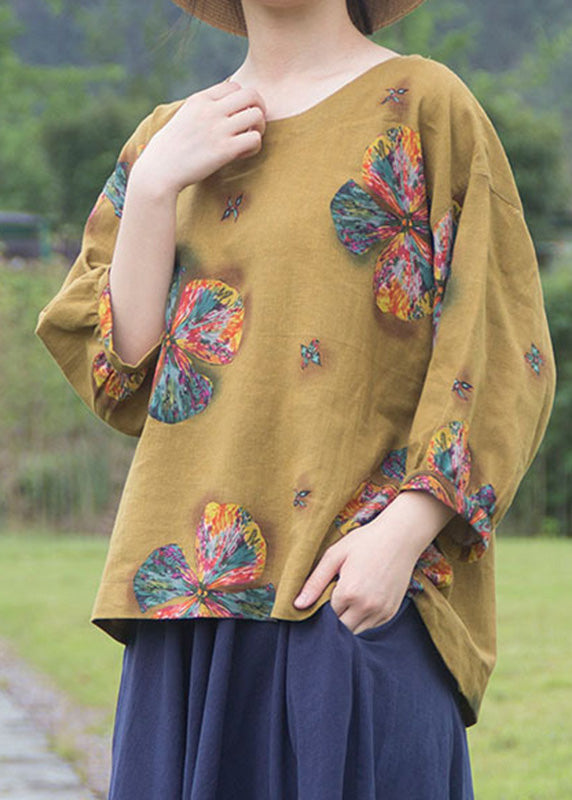A Vintage Style Top with Delicate Timeless Details