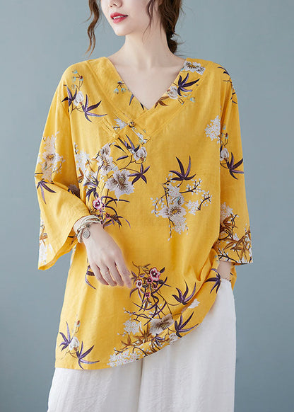 A Vintage Style Shirt with Delicate Timeless Details