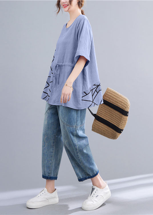 Classic Vintage Shirt with a Flattering Fit