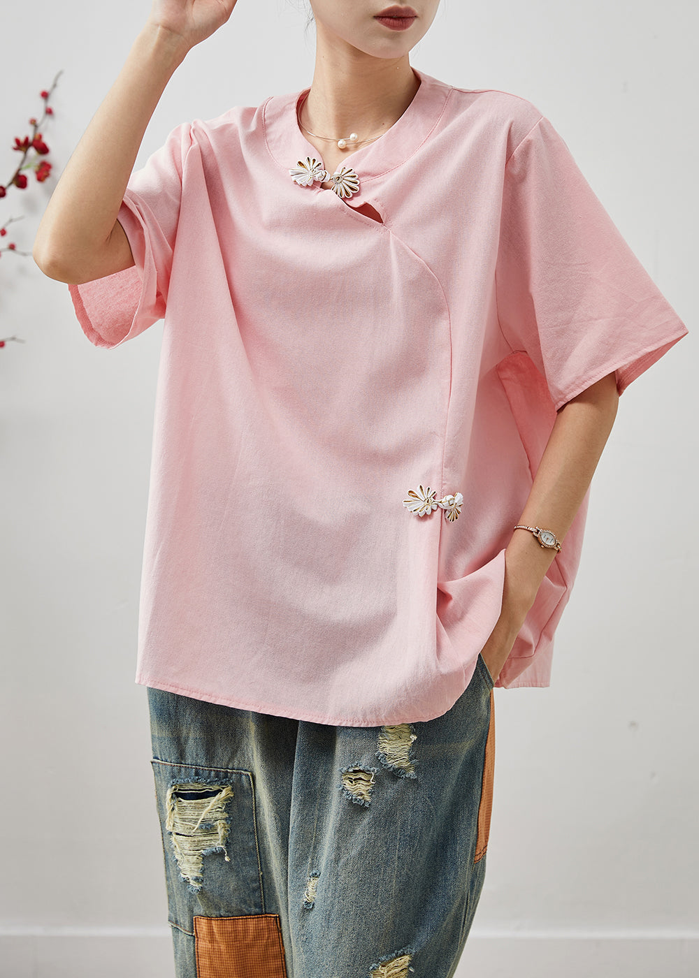 Effortlessly Elegant Shirt with a Timeless Design
