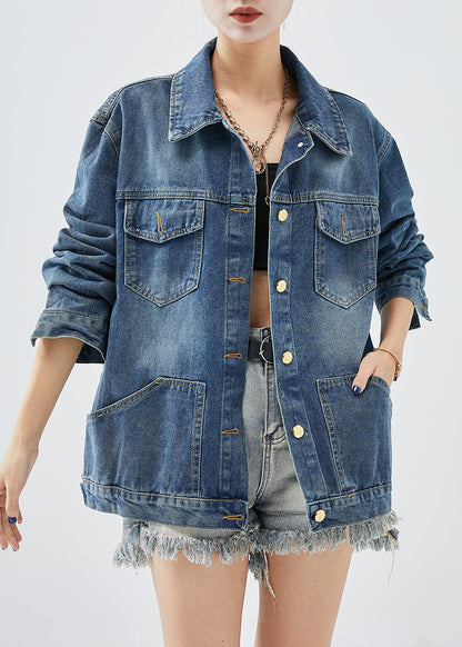 Classic Vintage & Enduringly Stylish Coat