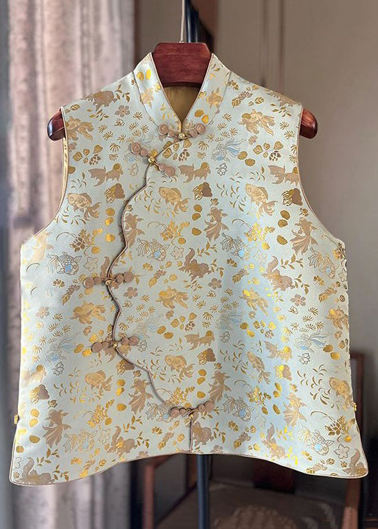 Classic Vintage & Enduringly Stylish Coat