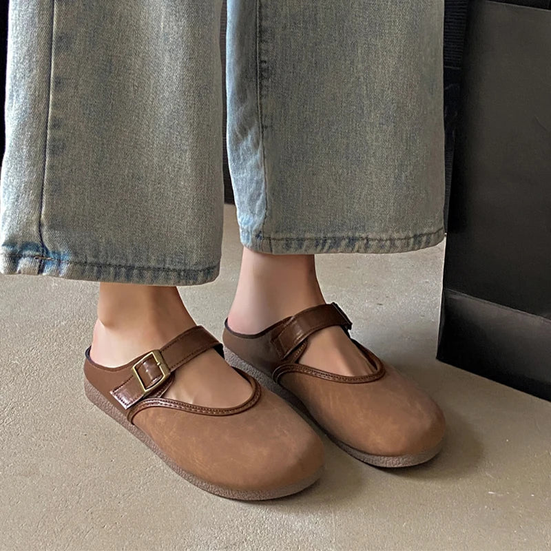 Graceful Orthopedic Sandals for Modern Look