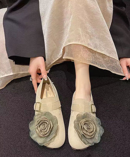 Graceful Orthopedic Shoes for Modern Look
