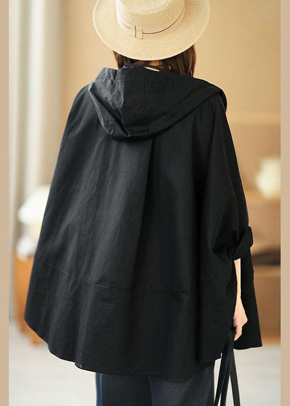 Gracefully Styled Coat for Any Occasion