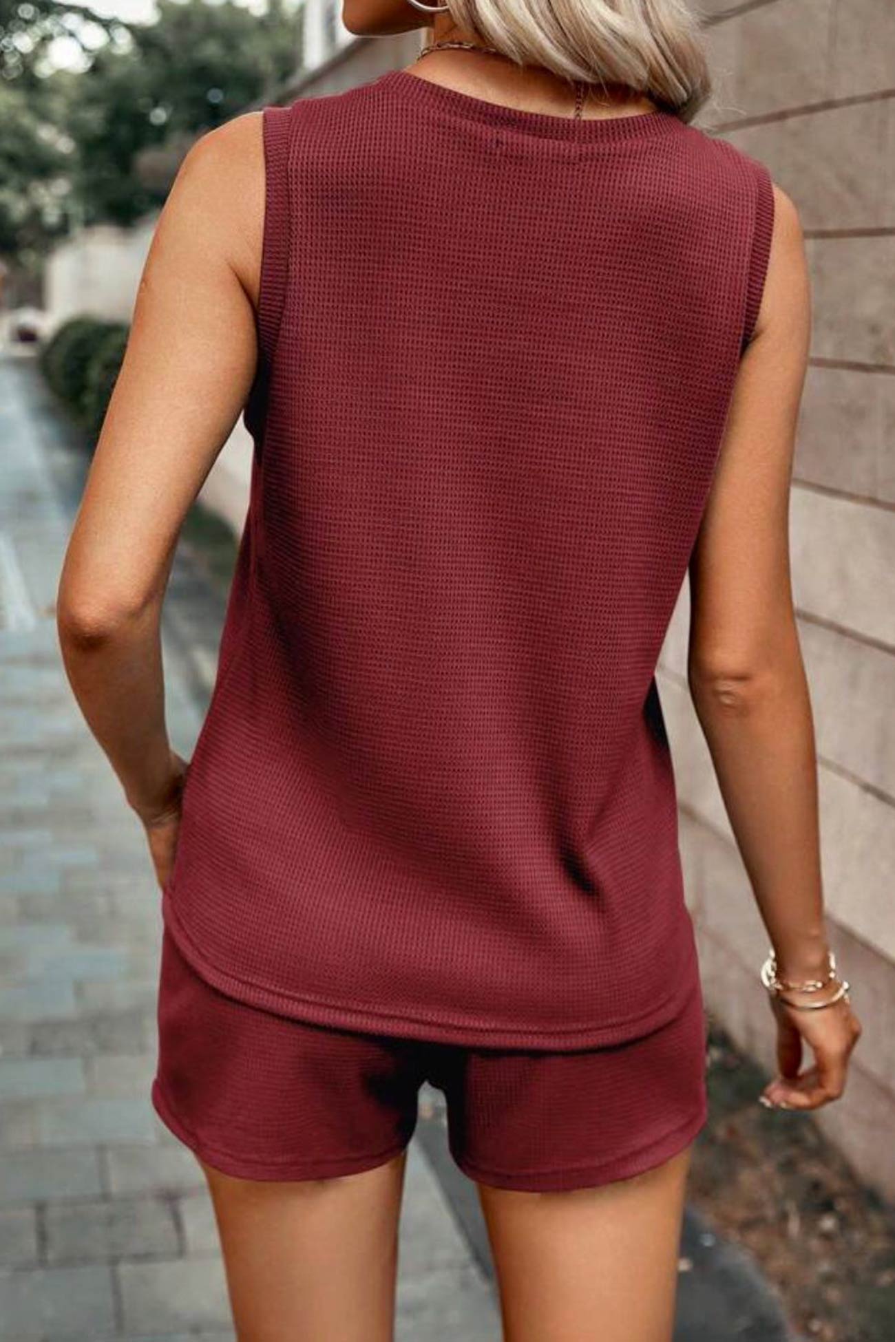 Sophisticated Garment with a Clean Classic Look