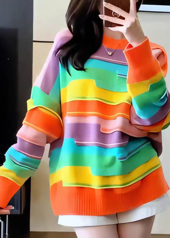 Effortlessly Elegant Sweater with a Timeless Design