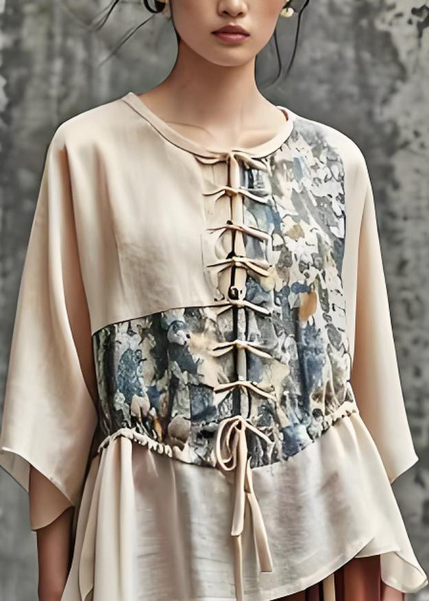 Classic Vintage & Enduringly Stylish Blouse