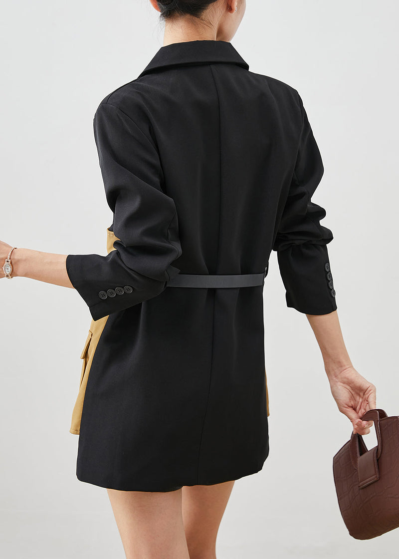 Classic Vintage & Enduringly Stylish Coat