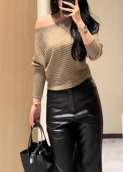Beautifully Finished Sweater in a Timeless Design