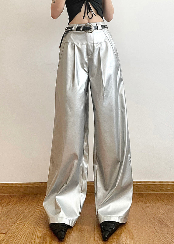 A Vintage Style Pants with Delicate Timeless Details