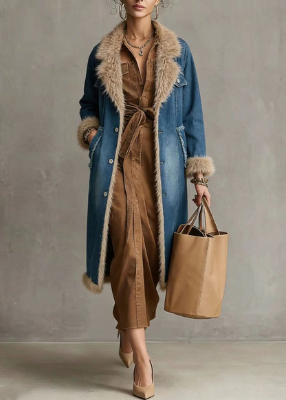 Effortlessly Elegant Coat with a Timeless Design