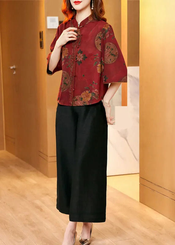Classic Vintage Shirt with a Flattering Fit