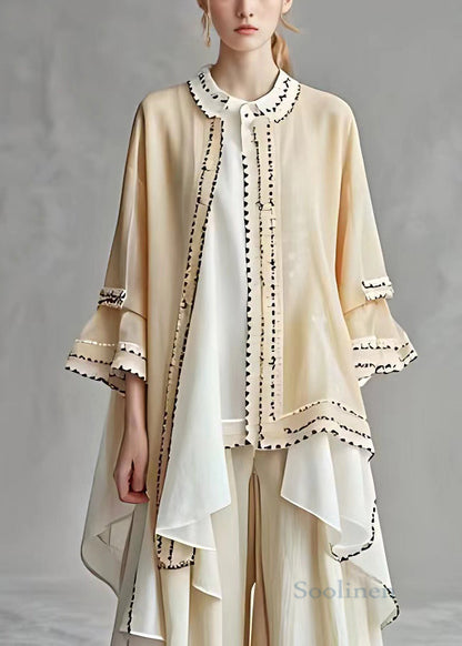 Beautifully Finished Coat in a Timeless Design