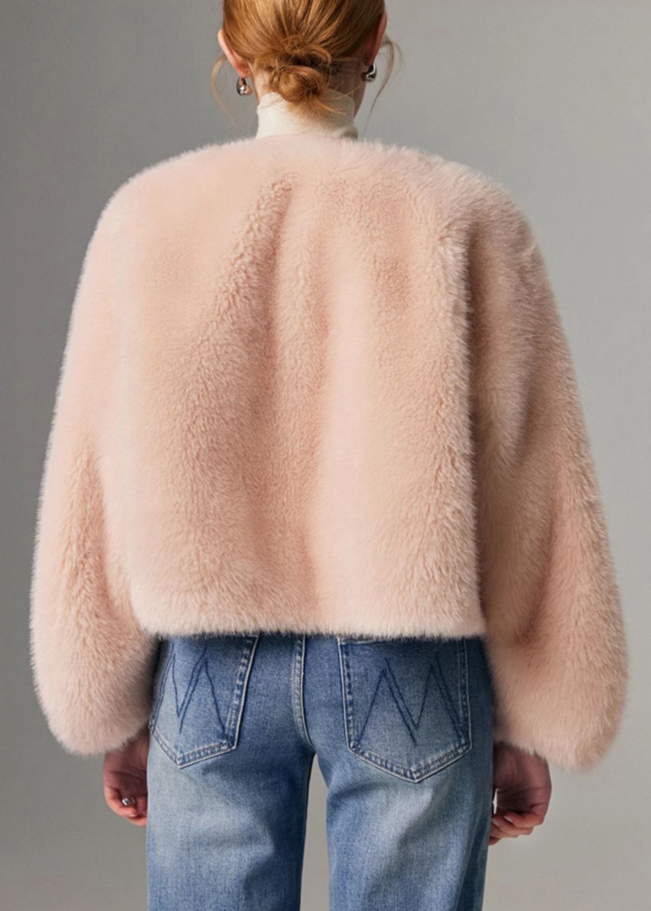 Gracefully Styled Coat for Any Occasion