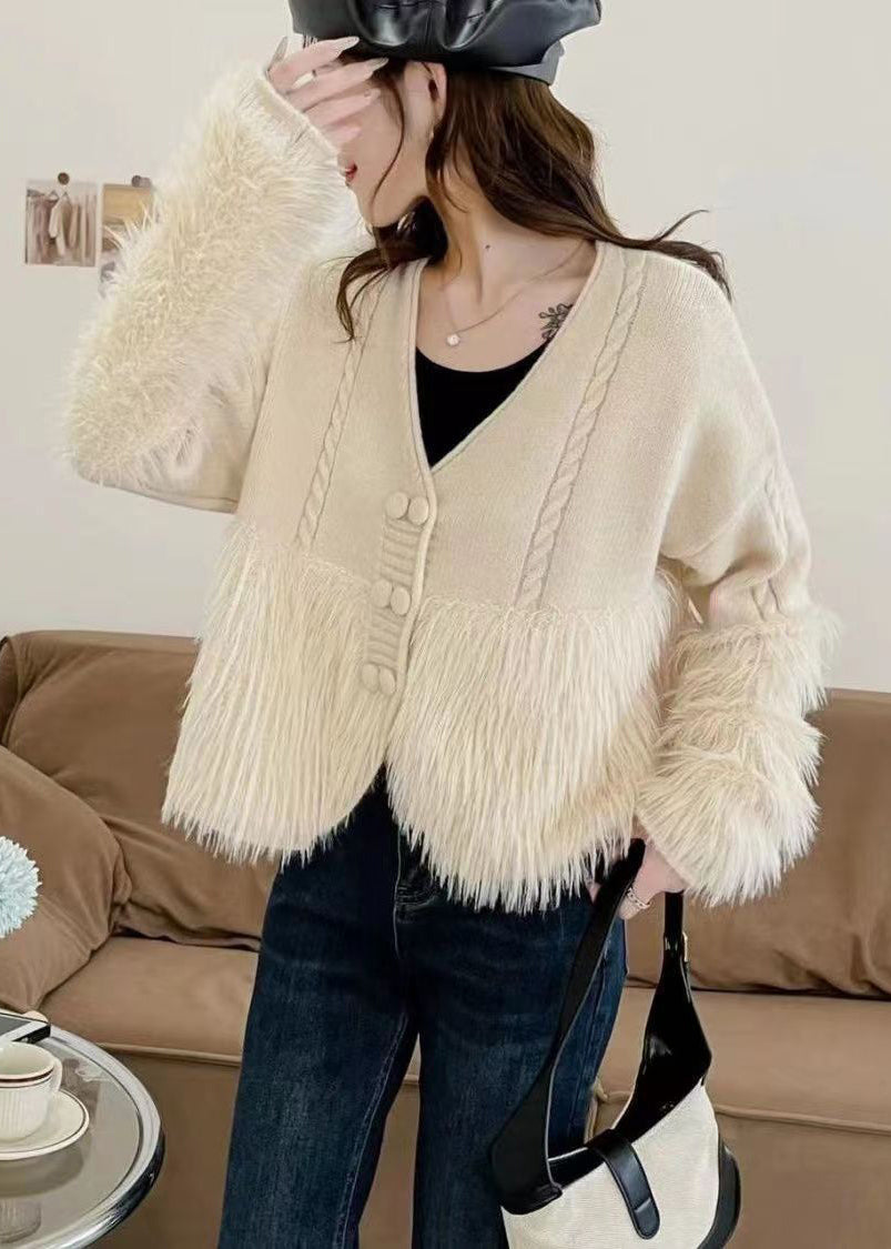 Classic Vintage Cardigan with a Flattering Fit
