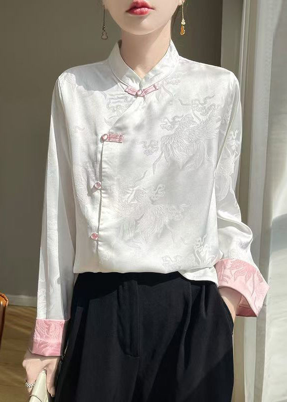 Elegantly Styled Shirt for Everyday Wear