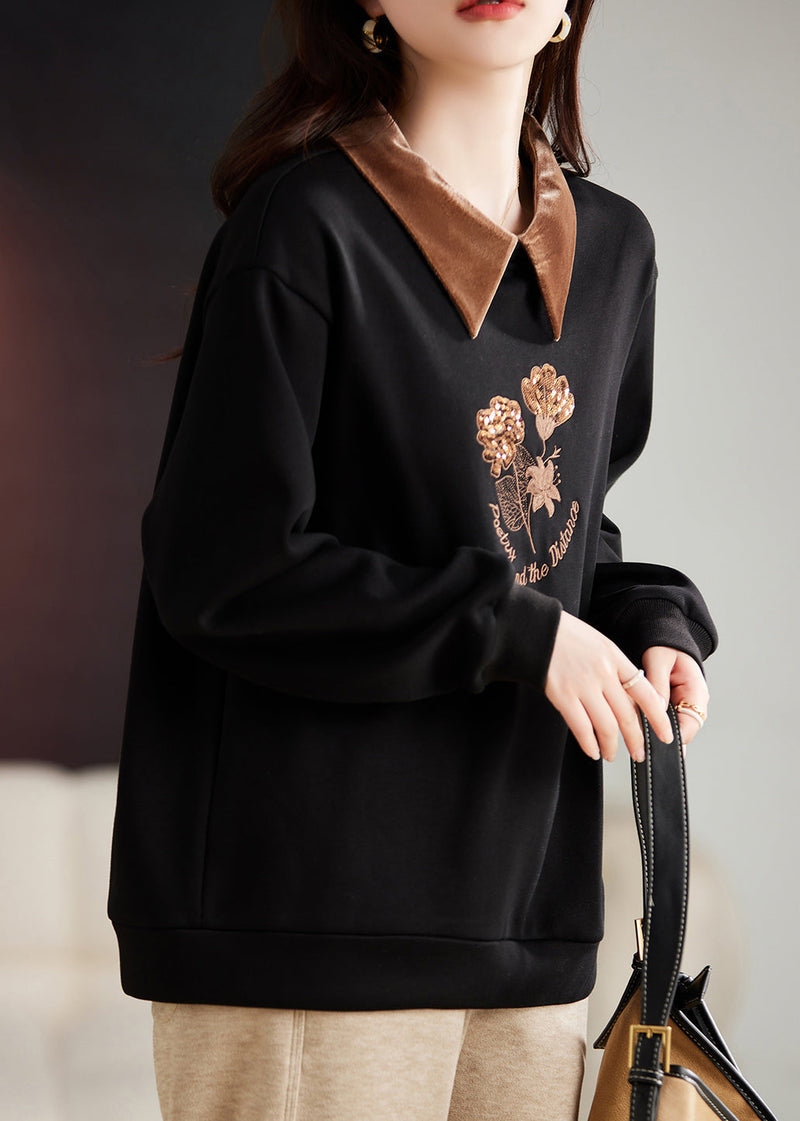 Well Tailored Top with a Graceful Silhouette