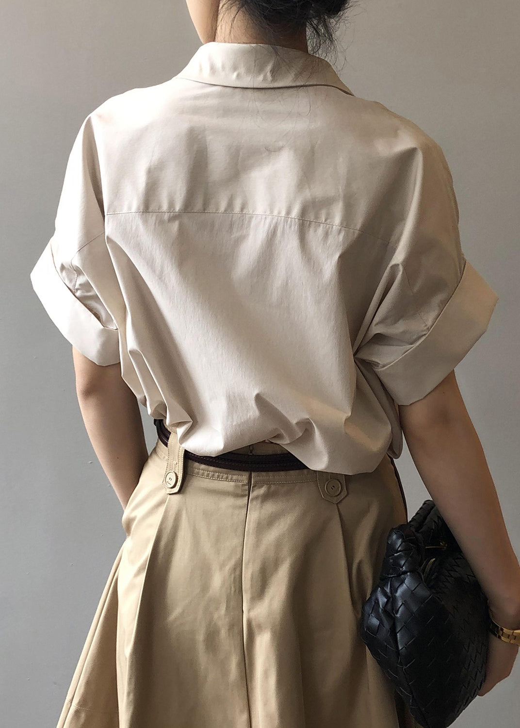 Classic Vintage Blouse with a Flattering Fit