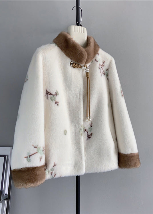 Classic Vintage Jacket with a Flattering Fit