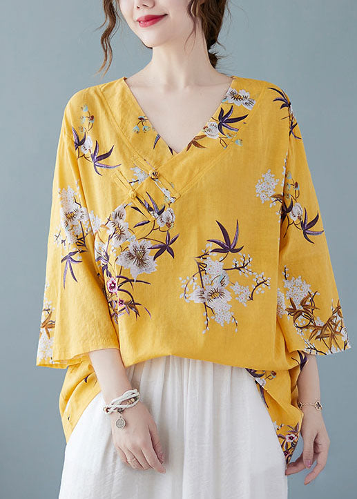 A Vintage Style Shirt with Delicate Timeless Details