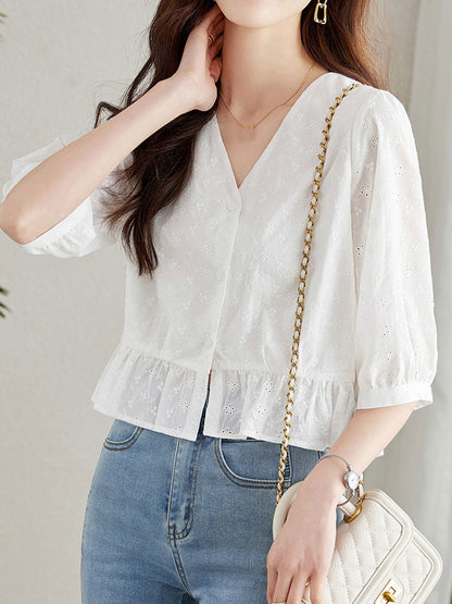 Classic Vintage & Enduringly Stylish Blouse