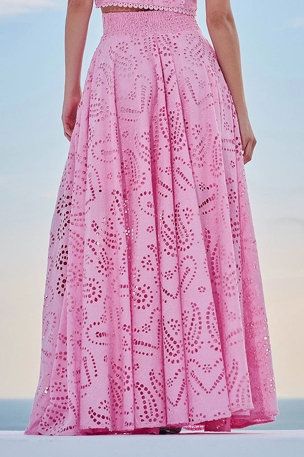 Classic Vintage Garment with a Flattering Fit