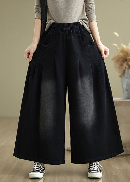 Classic Vintage Pants with a Flattering Fit