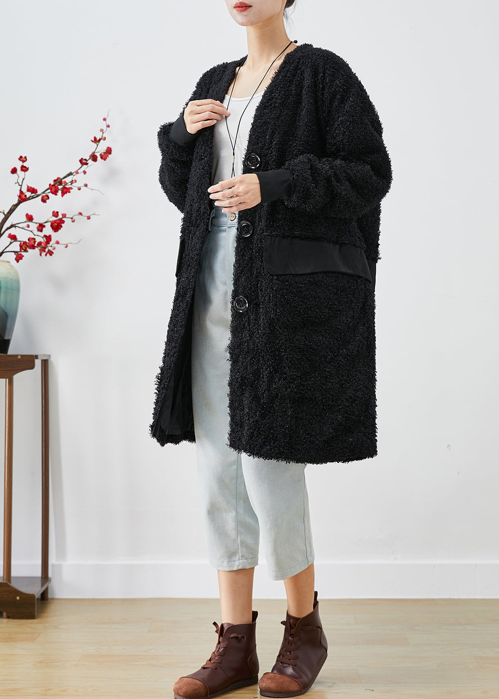 Gracefully Styled Coat for Any Occasion