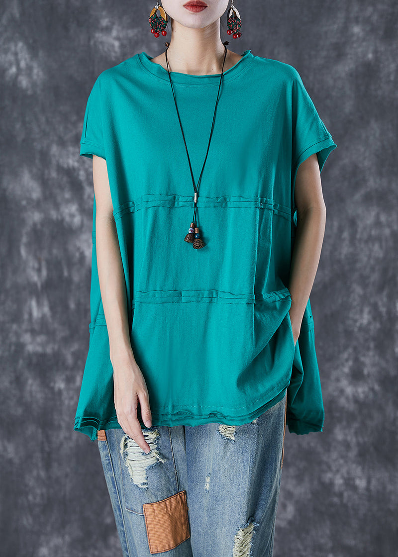 Classic Vintage Top with a Flattering Fit