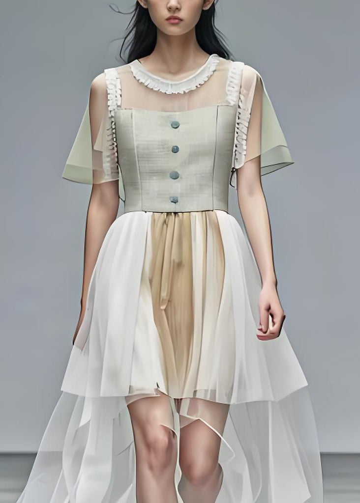 Gracefully Styled Dress for Any Occasion