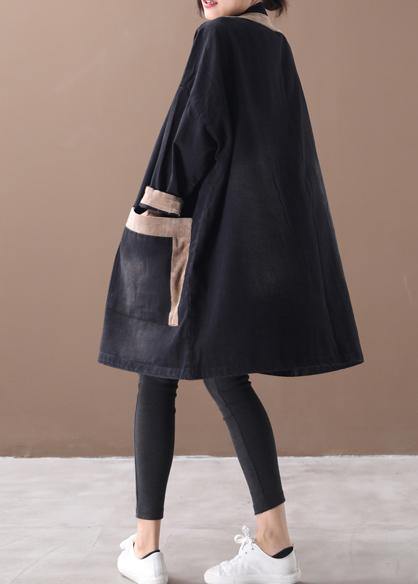Beautifully Finished Coat in a Timeless Design