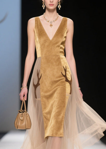 Gracefully Styled Dress for Any Occasion