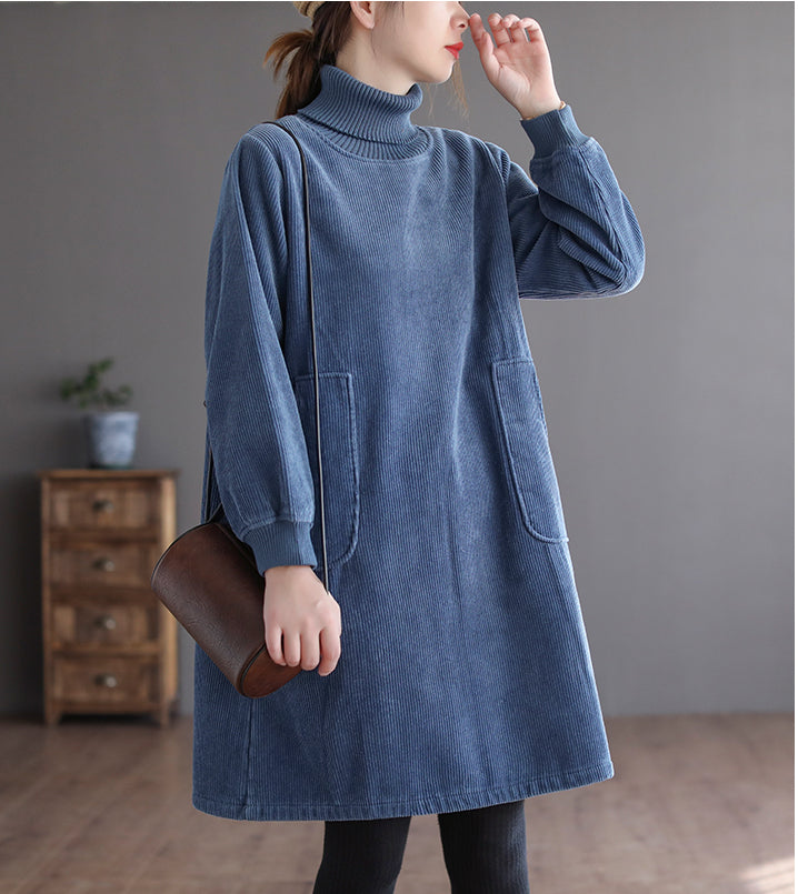 A Vintage Style Top with Delicate Timeless Details