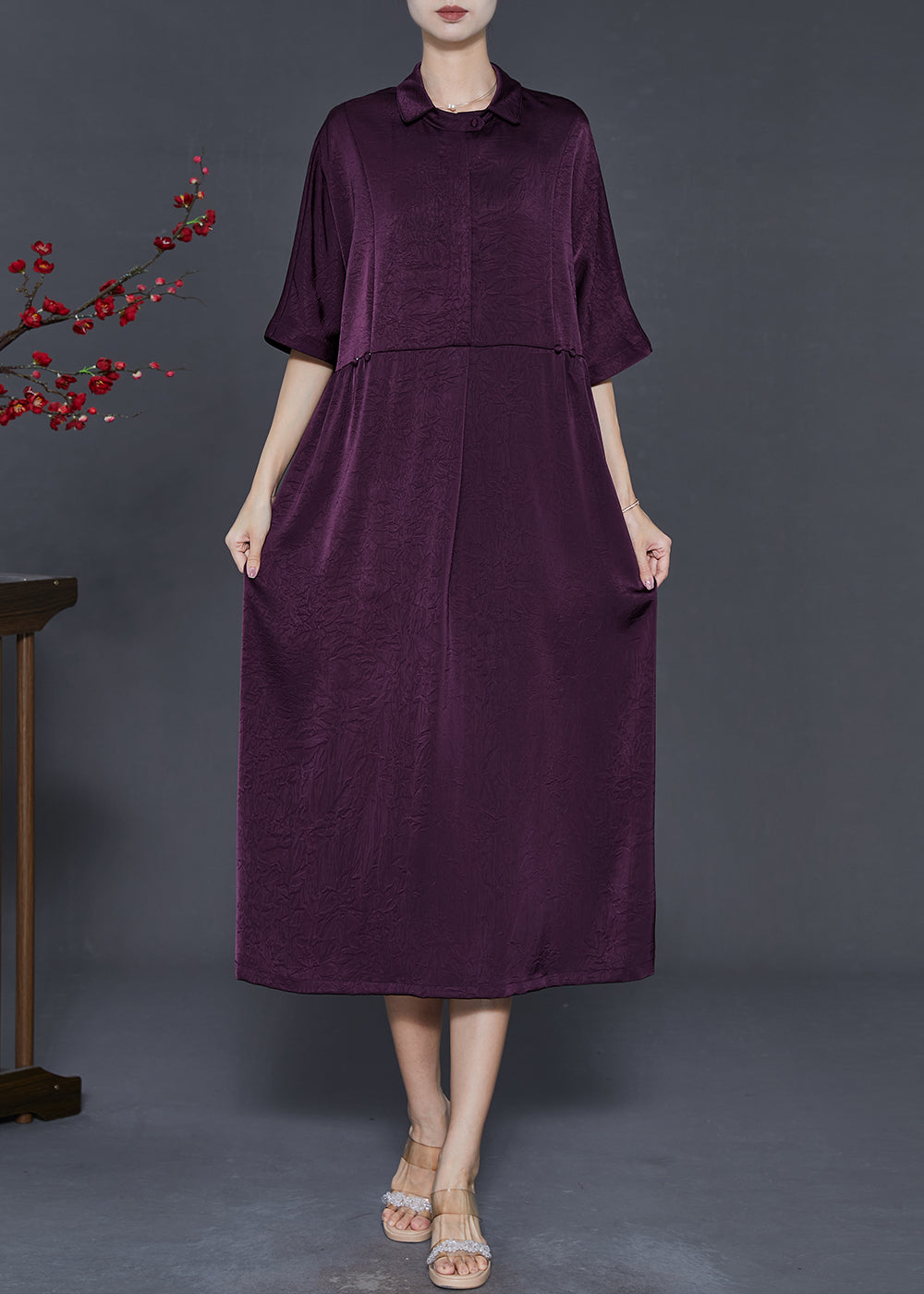 Classic Vintage Dress with a Flattering Fit